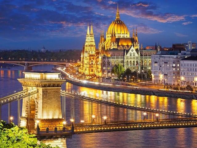 Diamond Painting Ungarische Stadt bei Nacht - SEOS Shop ®